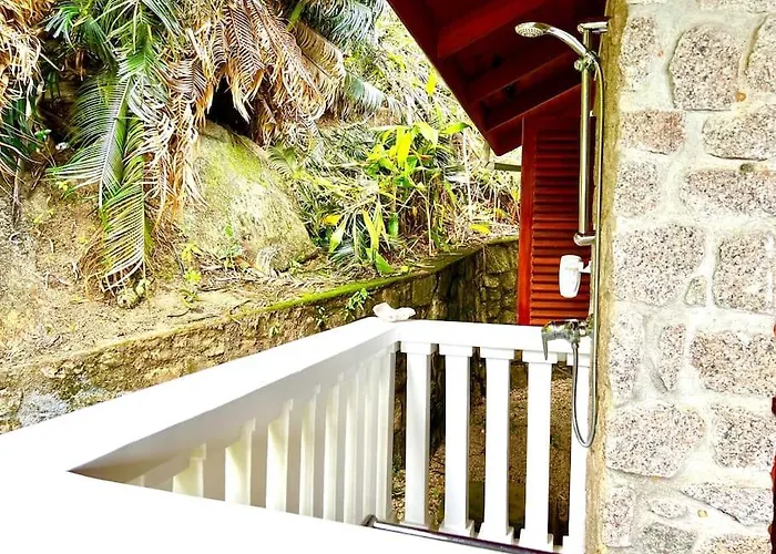 Hilltop South - Bougainville Villa Takamaka