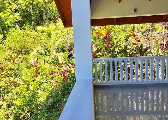 Villa Hilltop South - Bougainville *