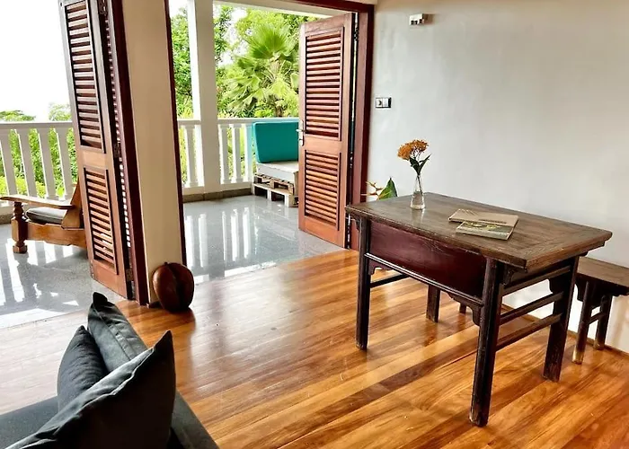Villa Hilltop South - Bougainville *
